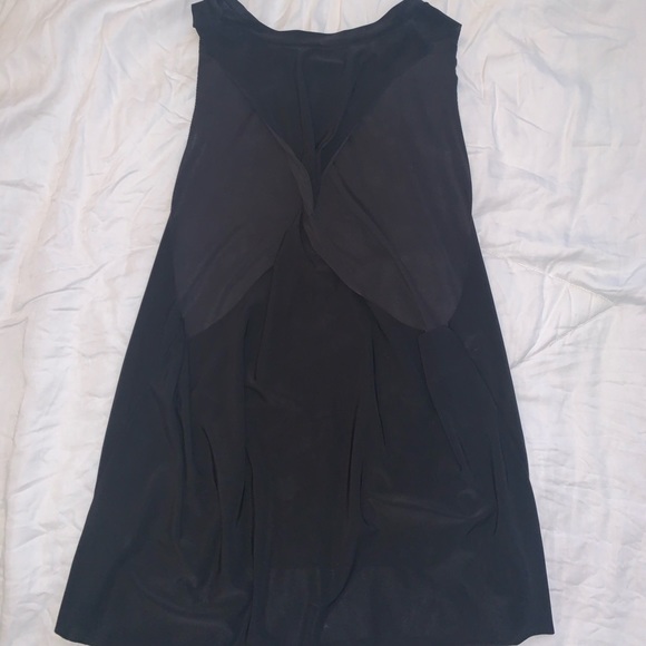 Revolve - onzie Eagle Tank in Black - Picture 6 of 6